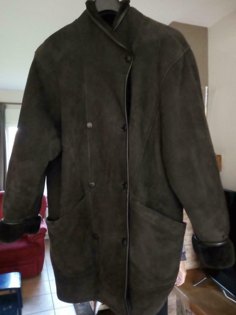 Warme damesjas  daim met voering. Maat 46., Kleding | Dames, Ophalen, Zwart, Maat 46/48 (XL) of groter, MET