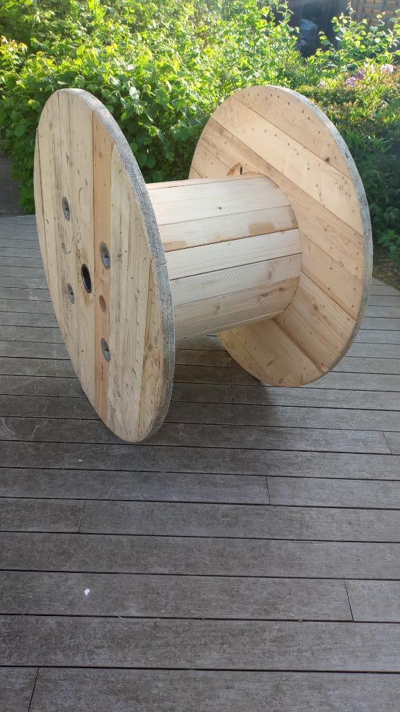 Kabelhaspel/ bobijn, Ophalen, Zo goed als nieuw, Rond, Hout