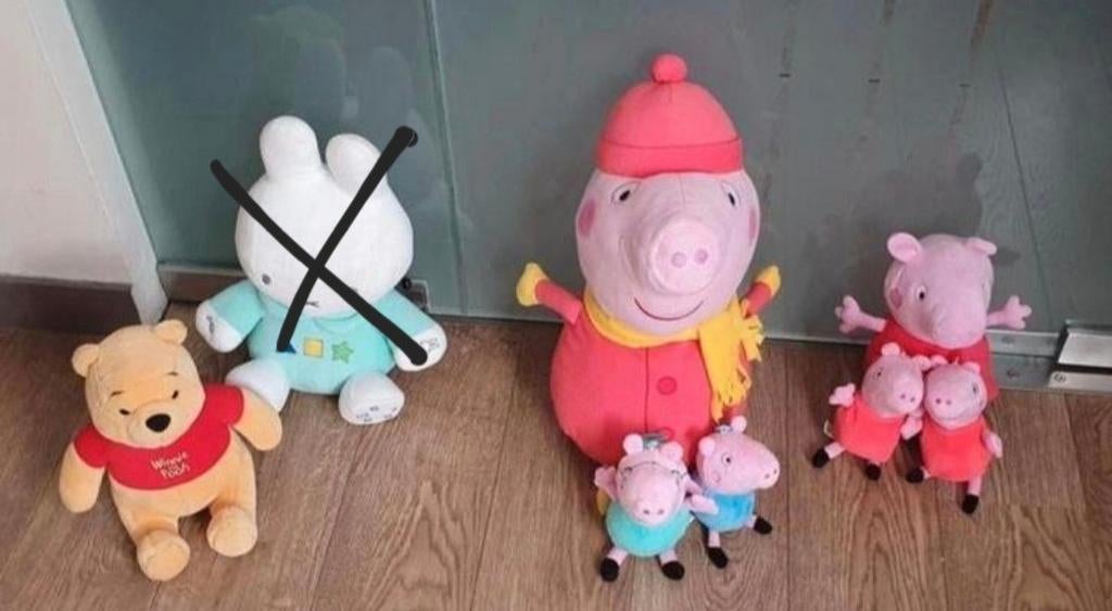 Knuffels (PeppaPig, Winnie de Pooh), Ophalen of Verzenden, Zo goed als nieuw