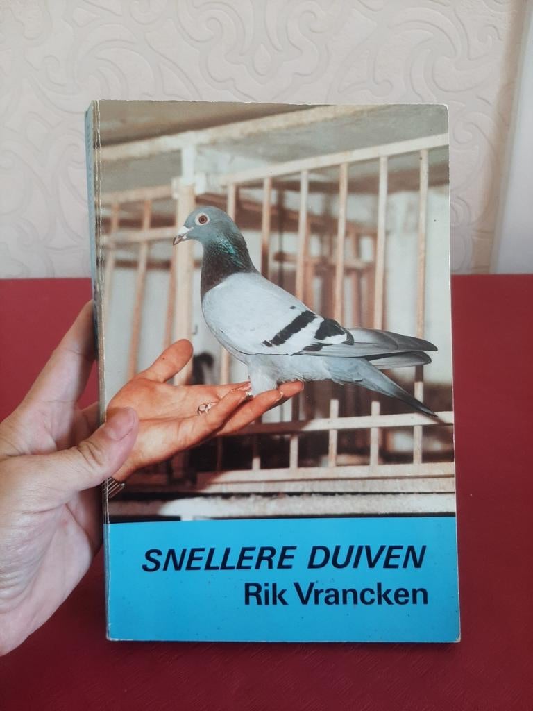 Boek "Snellere Duiven" – Rik Vrancken – Duivensport, Boeken, Dieren en Huisdieren, Gelezen, Ophalen of Verzenden