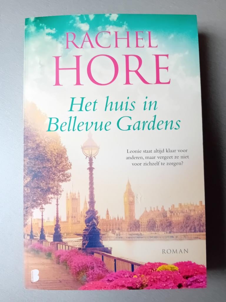 Rachel Hore - Het huis in Bellevue Gardens, Ophalen of Verzenden, Zo goed als nieuw, Rachel Hore