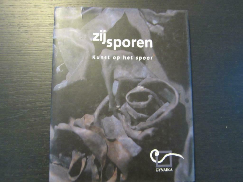 Zijsporen -Kunst op het spoor- M. Dewilde /M. Seresia met CD, Boeken, Kunst en Cultuur | Beeldend, Zo goed als nieuw, Ophalen of Verzenden