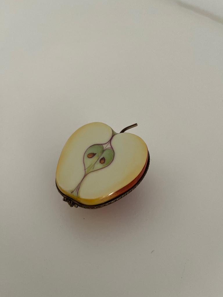 Sierappeltje - Limoges, Ophalen