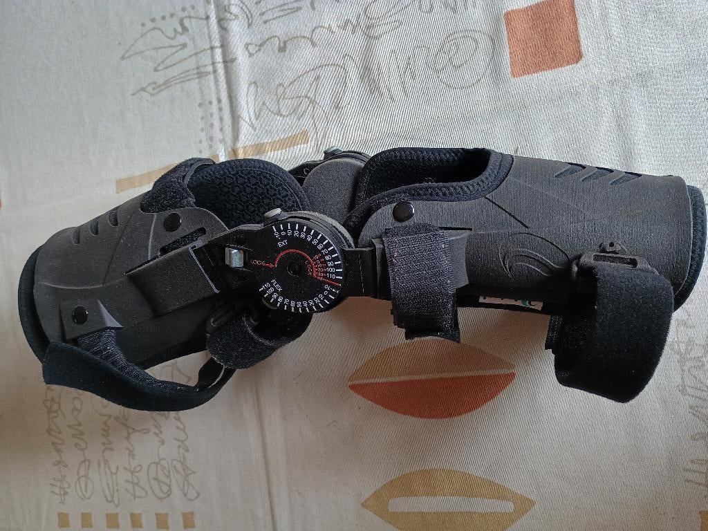 Brace – rigide kniebrace 3D Aqtor Links, Enlèvement ou Envoi
