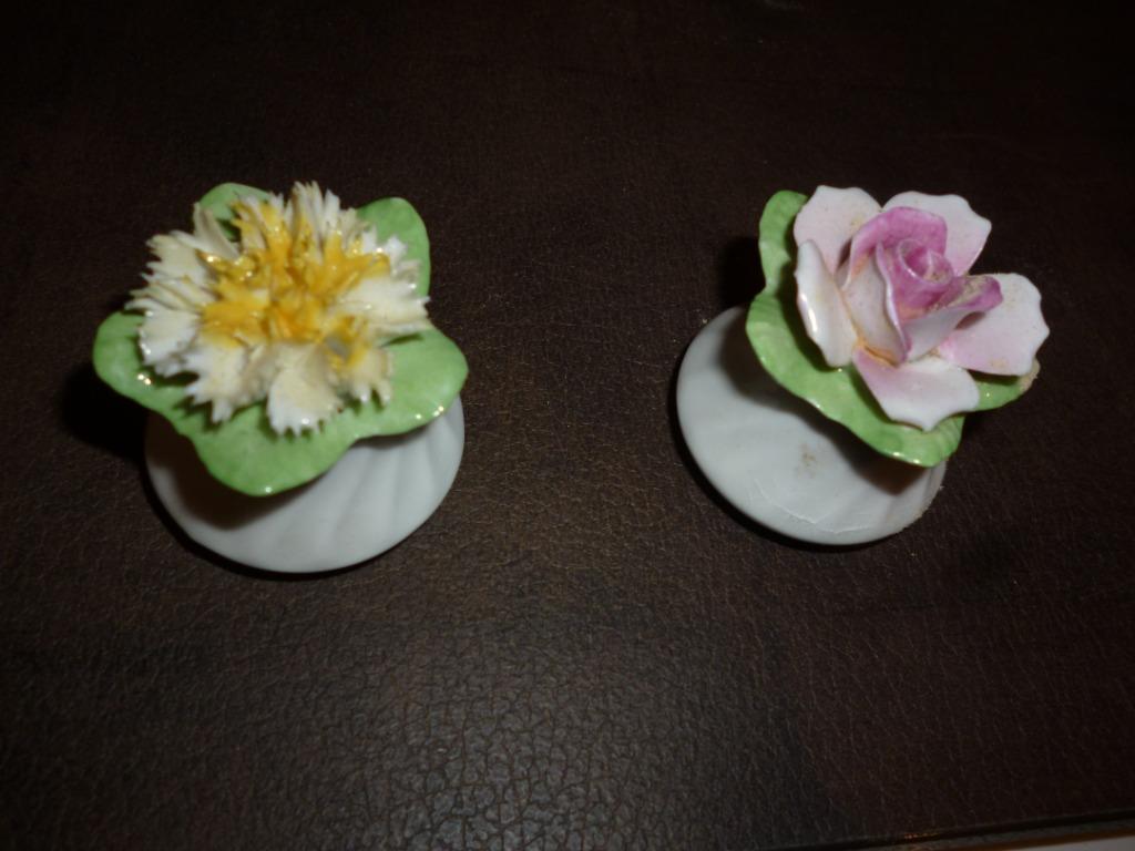 vintage Royal Adderley England sel et poivre fleur porcelain, Antiquités & Art, Enlèvement