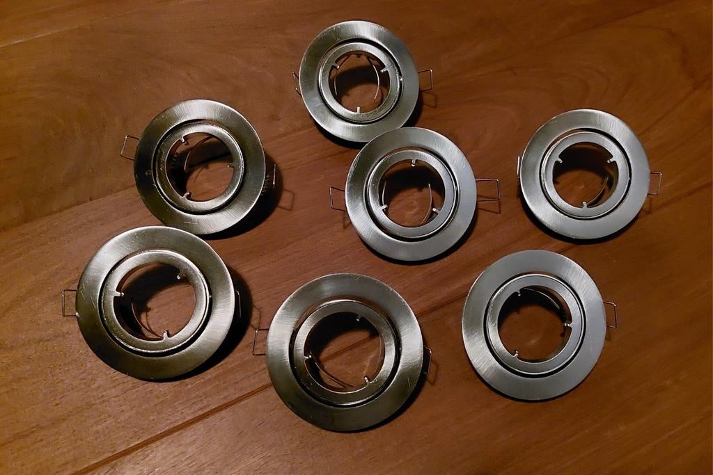 💡 Lot de 7 spots encastrables orientables – alu 90 mm, Enlèvement ou Envoi, Spot encastrable ou Spot mural, LED, Utilisé