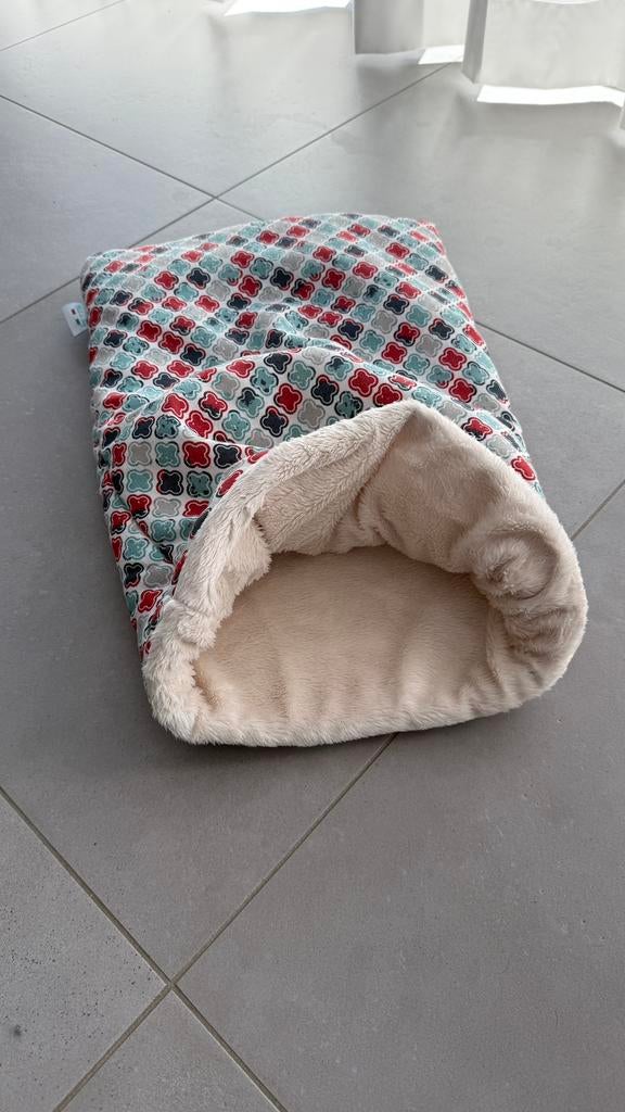 Slaapzak hond kat. Als nieuw., Ophalen, Zo goed als nieuw