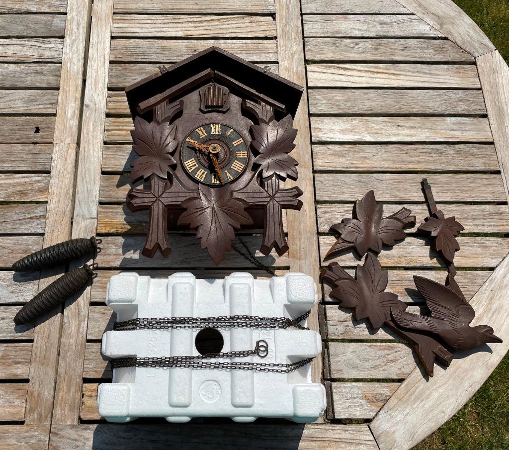 Horloge Coucou "La forêt Noire" pour pièces, Antiquités & Art, Enlèvement