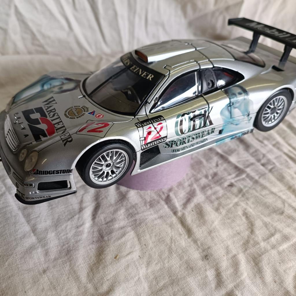 Mercedes CLK 1/18 moulée en parfait état, Enlèvement ou Envoi