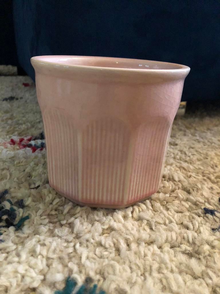 Vase rose