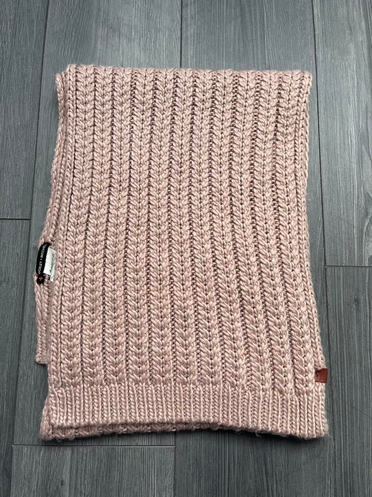 Nouveau ! Écharpe longue en laine douce Bickley&Mitchell, Enlèvement ou Envoi, Neuf, Écharpe