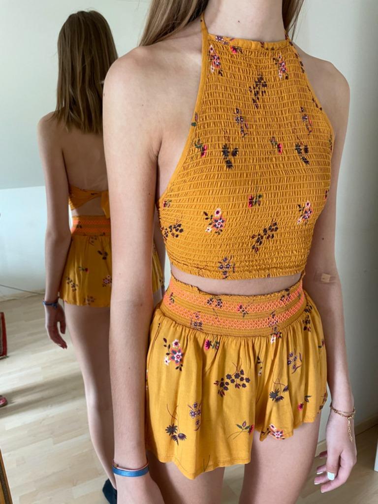 setje Undiz maat S, Kleding | Dames, UNDIZ, Geel, Ophalen of Verzenden, Zo goed als nieuw