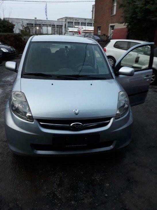 Subaru Justy 1.0 Essence 63300km 3800€ 0468/38 46 66, Auto's, Bedrijf, Handgeschakeld, Euro 4, 998 cc