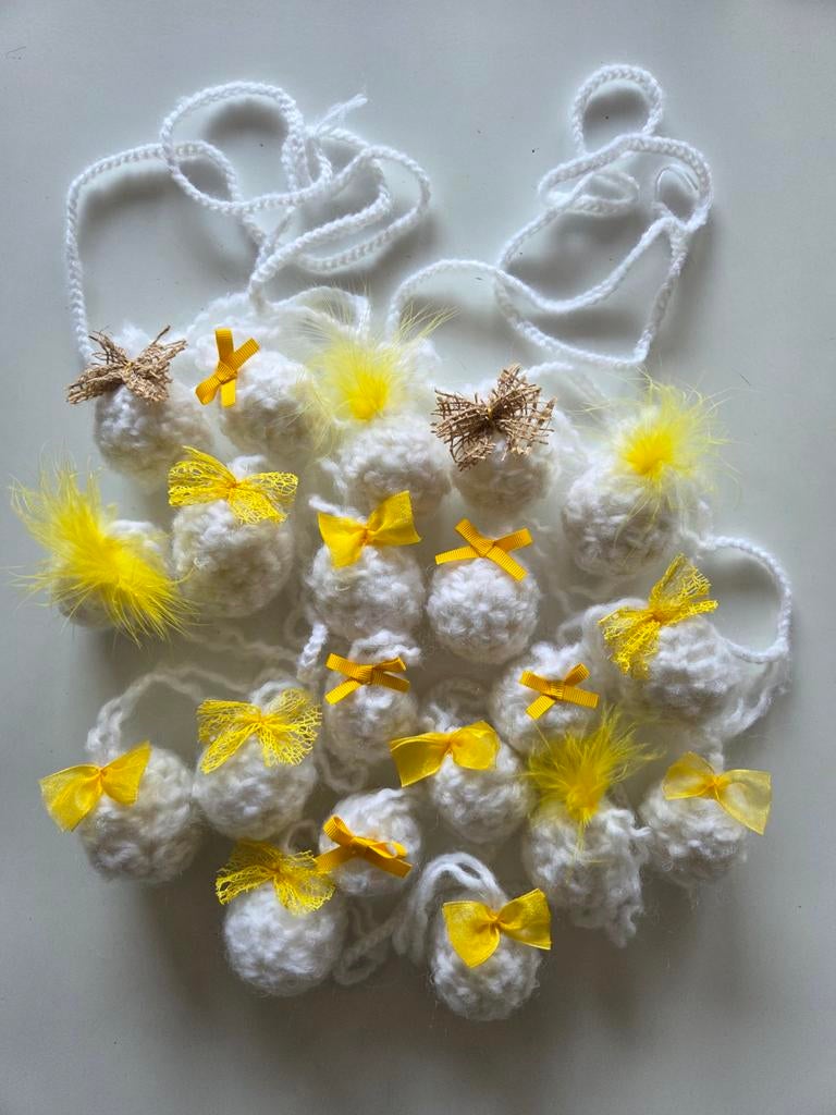 Guirlande de Pâques au crochet de 3m60, Enlèvement ou Envoi, Neuf