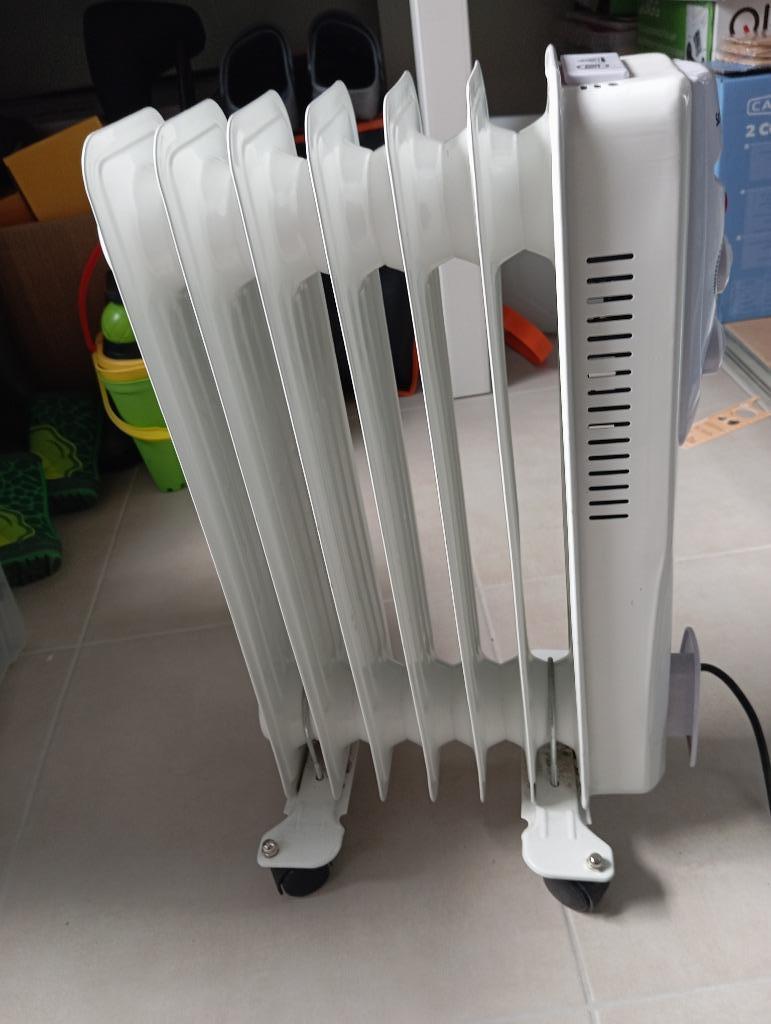 Olieradiator, Ophalen, 30 tot 80 cm, Gebruikt, Radiator