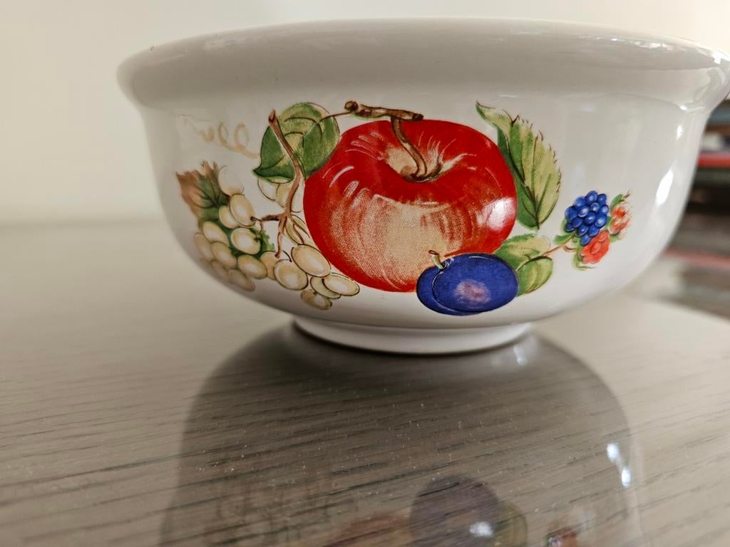 Keramiek kom met doorsnede 17 cm, Ophalen of Verzenden, Keramiek