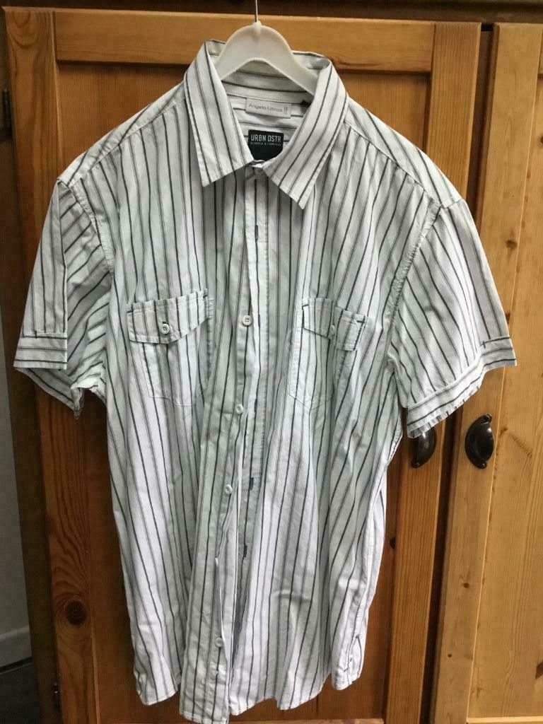 Chemise pour homme, Enlèvement, Porté, Blanc