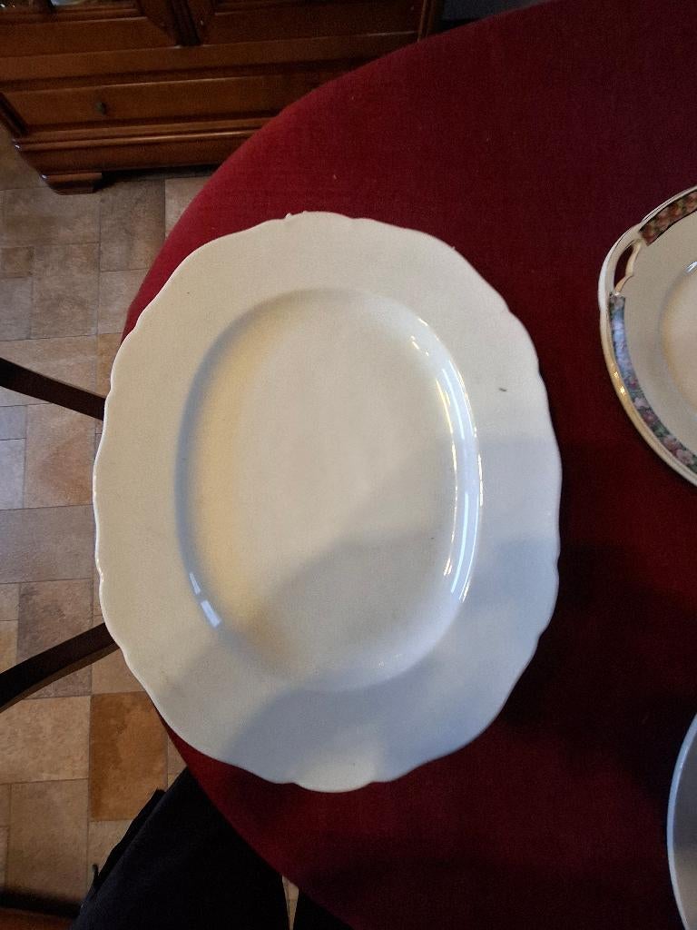 1 lot borden dienborden schotels, Ophalen