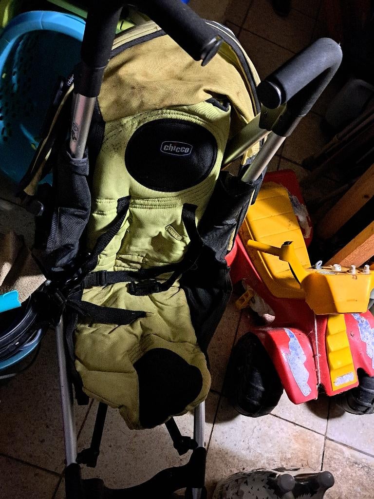 BUGGY merk CHICCO, Kinderen en Baby's, Buggy's, Ophalen, Gebruikt, Overige merken, Zonnekap