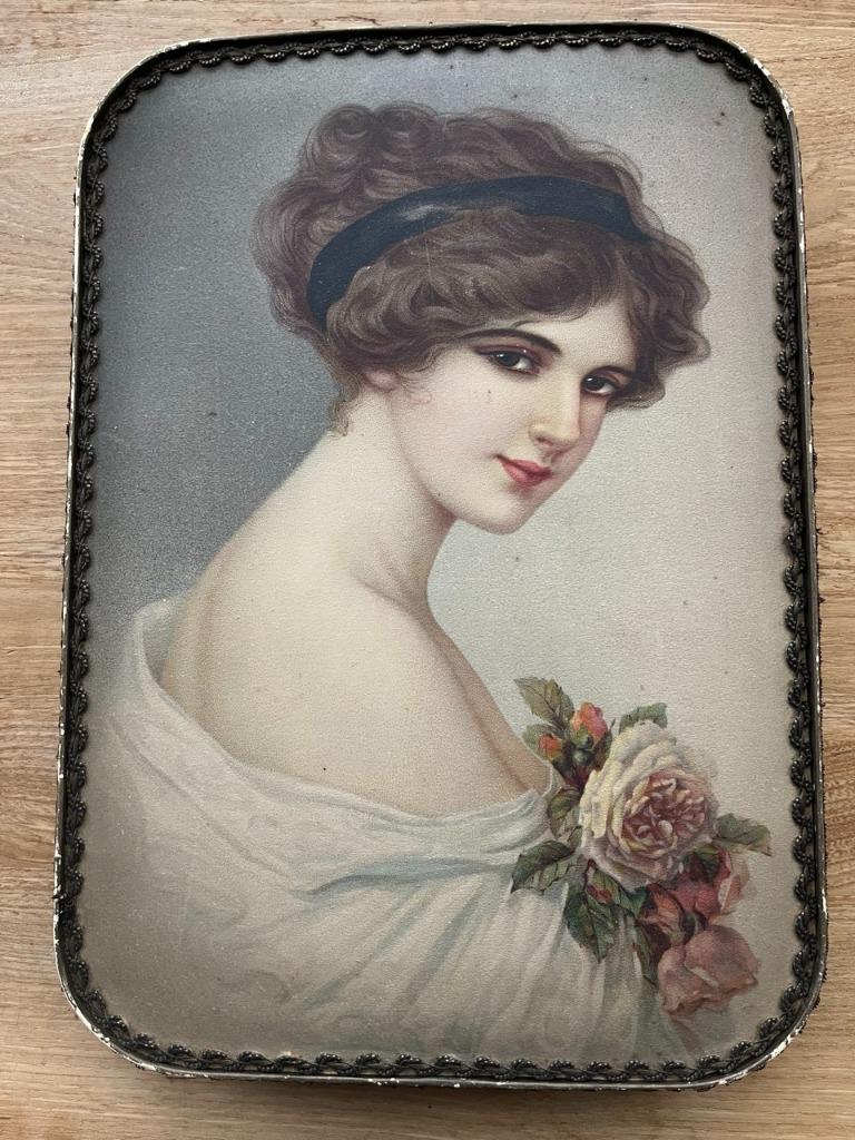 Art nouveau doos met vrouwenportret, Antiek en Kunst, Curiosa en Brocante, Ophalen of Verzenden