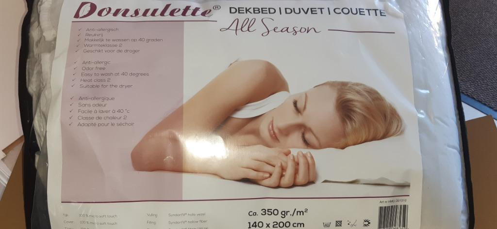 Couette toutes saisons.Neuf, Maison & Meubles, Neuf, Enlèvement ou Envoi, Une personne, Couverture ou Couette