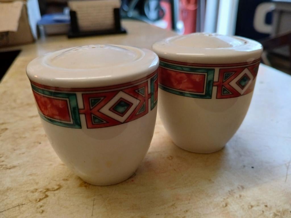 20 salières et poivrières Villeroy&Boch Rialto Hotel, Enlèvement ou Envoi