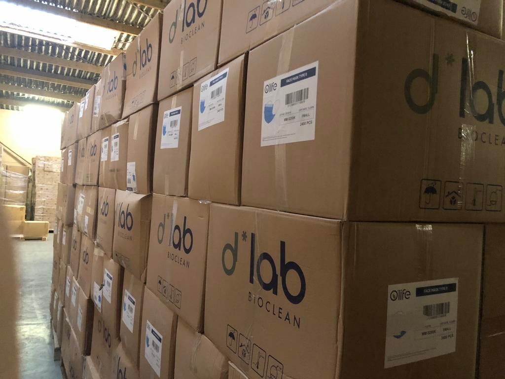 121 box Facemask Gratis, Enlèvement, Comme neuf