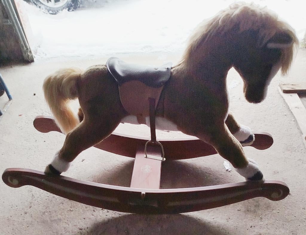 Un cheval pour enfants ou deco, Enlèvement, Utilisé