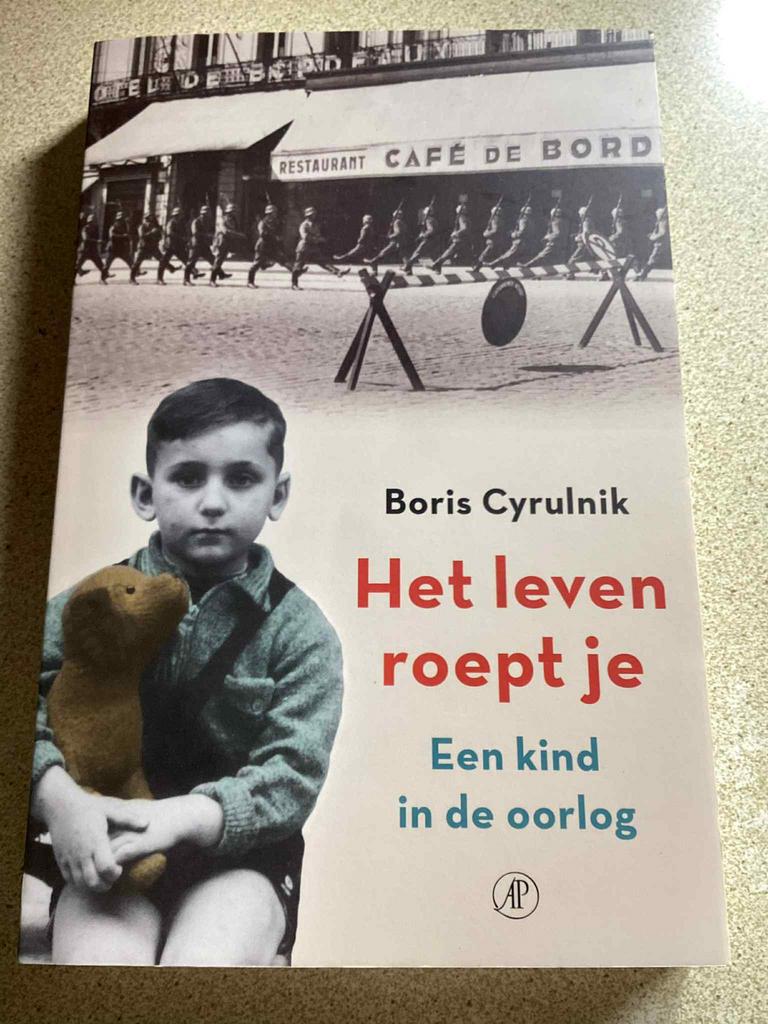 Het leven roept je, Ophalen of Verzenden, Gelezen, Boris Cyrilnuk
