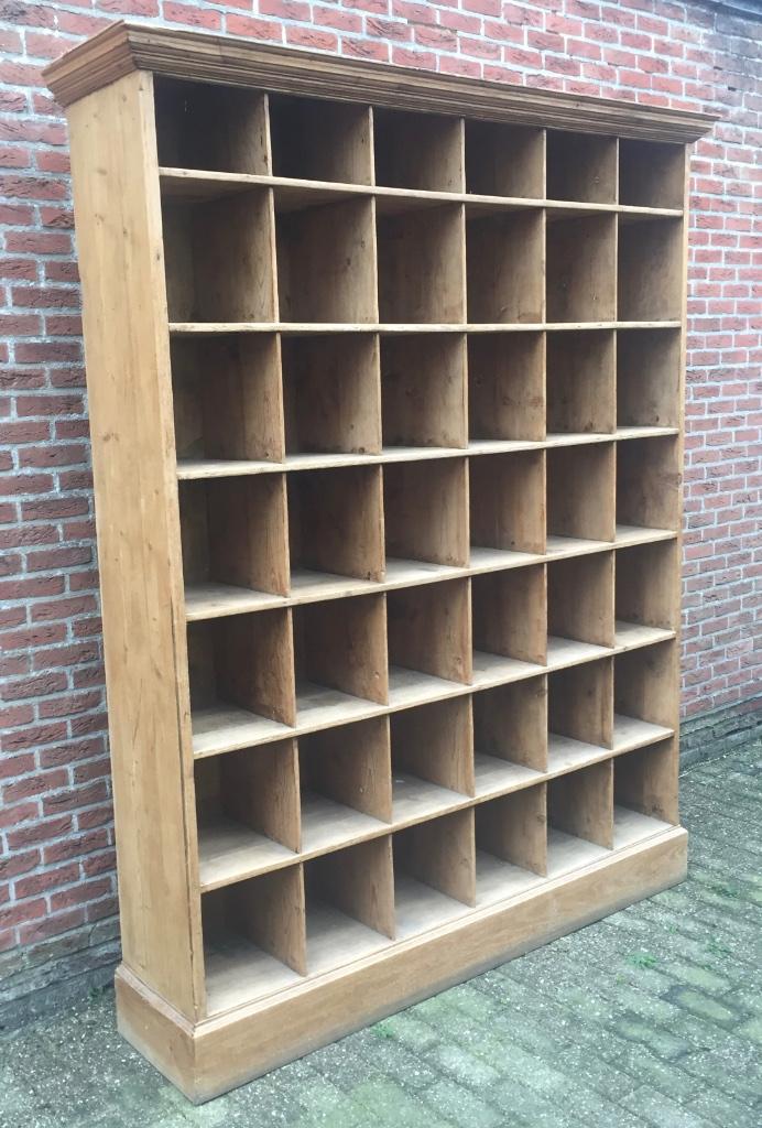 Ancien meuble impressionnant en pin, le vrai !, Maison & Meubles, Armoires | Bibliothèques, 25 à 50 cm, Avec tablette(s), 150 à 200 cm