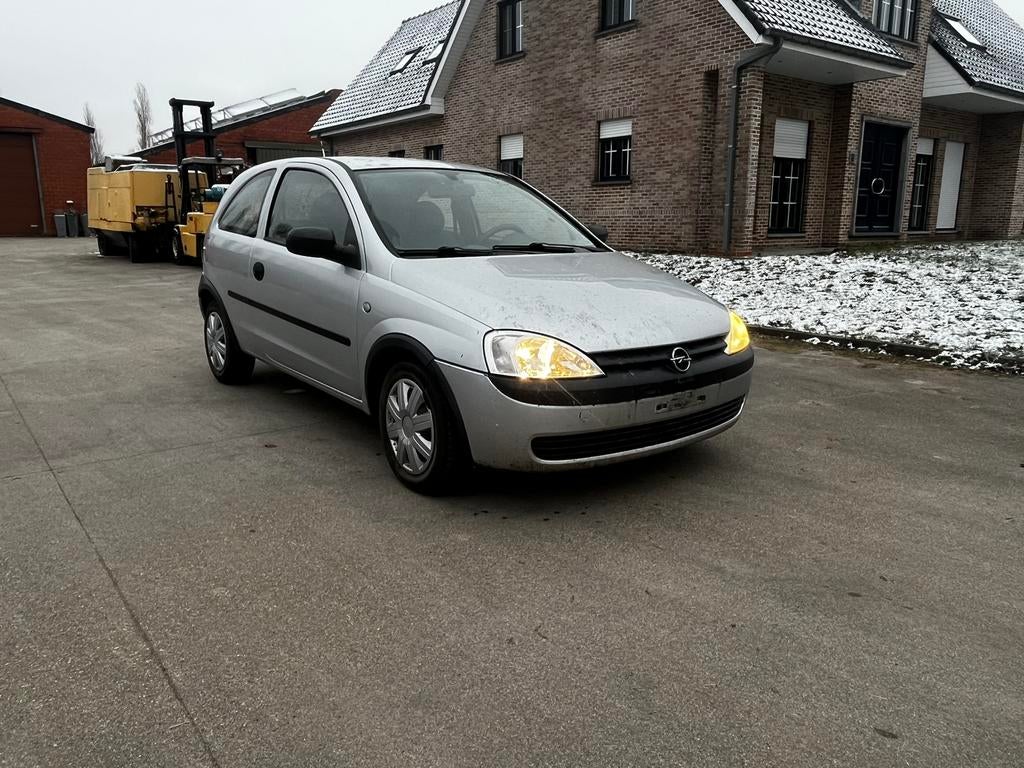 OPEL CORSA 1.2BENZINE VAN 2004 MET AIRCO 140DKM, Auto's, Voorwielaandrijving, Stof, Zwart, Bedrijf