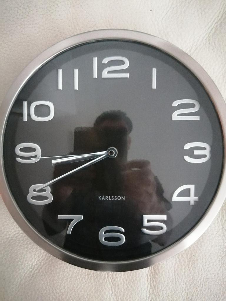 Zeer mooie klok Karlsson 29cm, Ophalen of Verzenden