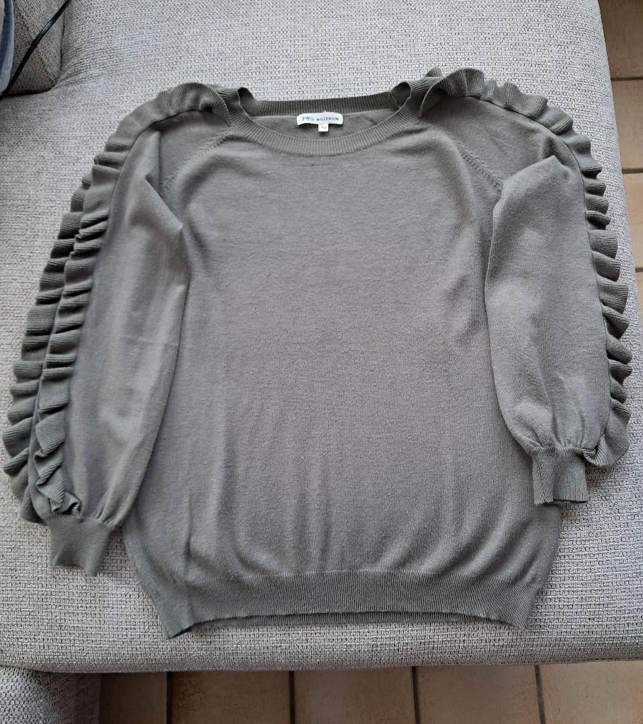Pull à volants - kaki clair TU, Vêtements | Femmes, Enlèvement ou Envoi, Porté, Vert