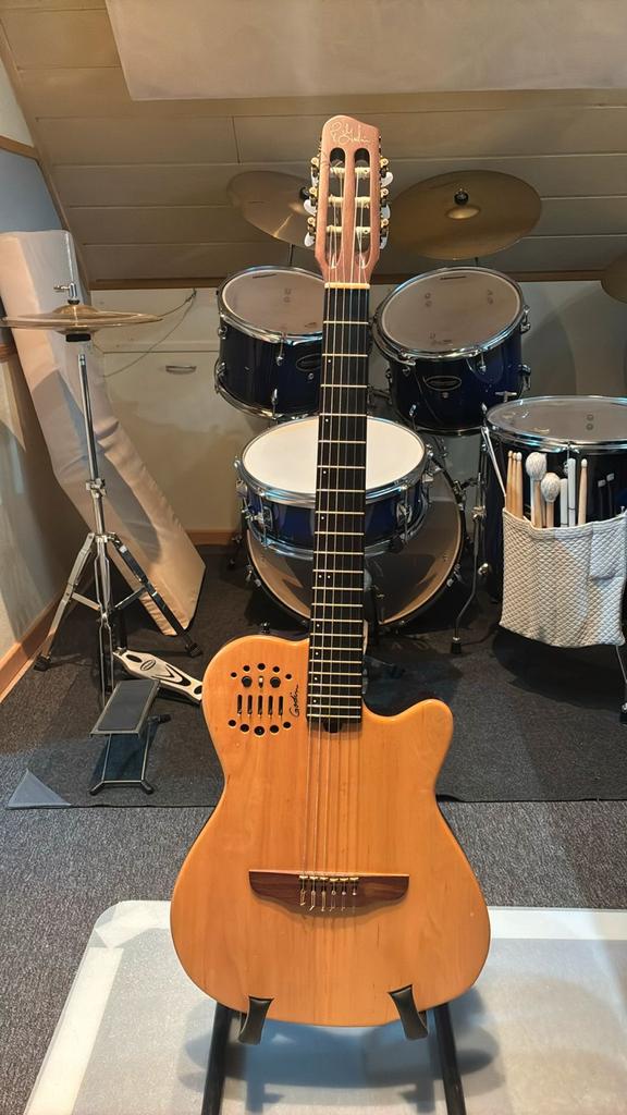 Godin multiac ACS nylon natural solid body, Musique & Instruments, Enlèvement, Comme neuf