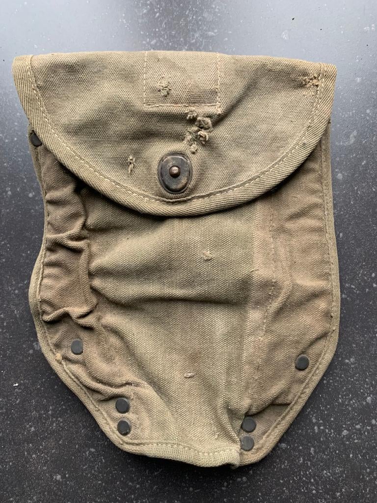 Housse de pelle pliante M-1943 - US ARMY WW2, Collections, Enlèvement, Armée de terre, Autres types