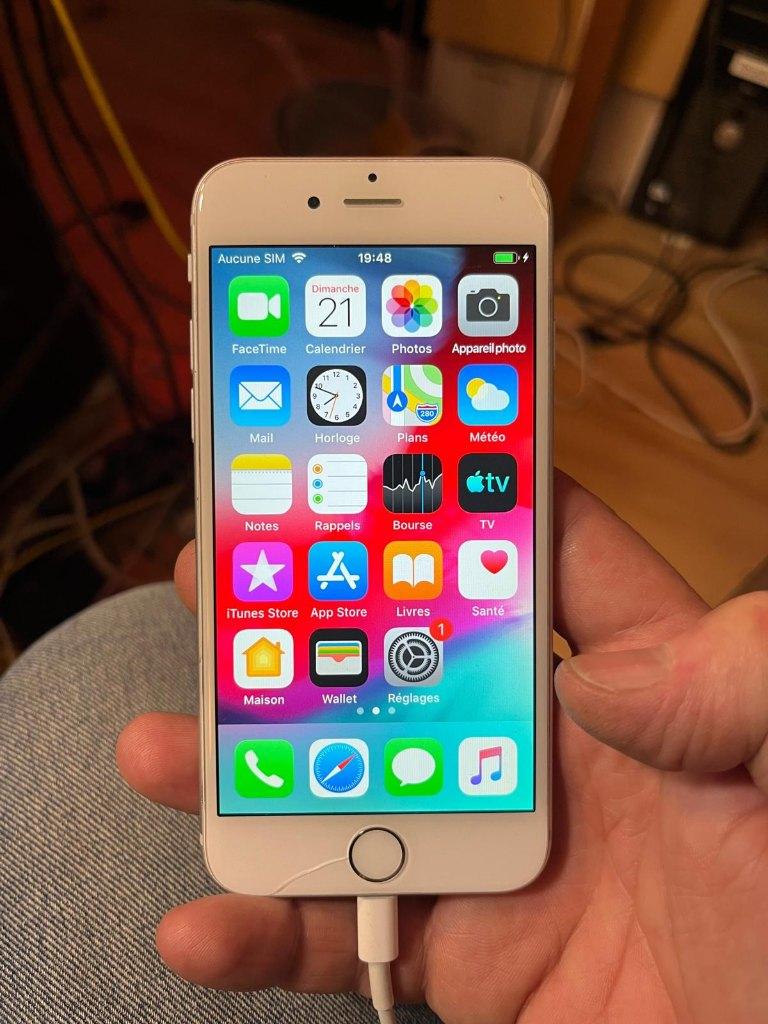 iphone 6, Telecommunicatie, Mobiele telefoons | Apple iPhone, Ophalen, Gebruikt, 64 GB, IPhone 6