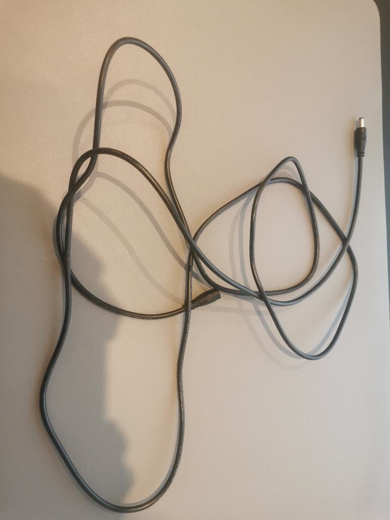 2,5 meter verlengkabel voor witte led strip of adapter, Ophalen of Verzenden, Zo goed als nieuw