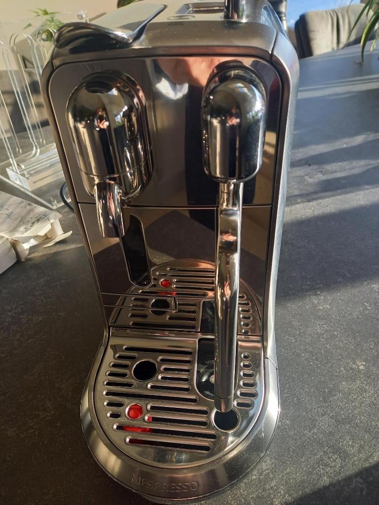 nepresso Creatista Plus, Huis en Inrichting, Keuken | Keukenelementen, Zo goed als nieuw, Beige, Grijs, Overige kleuren, Ophalen