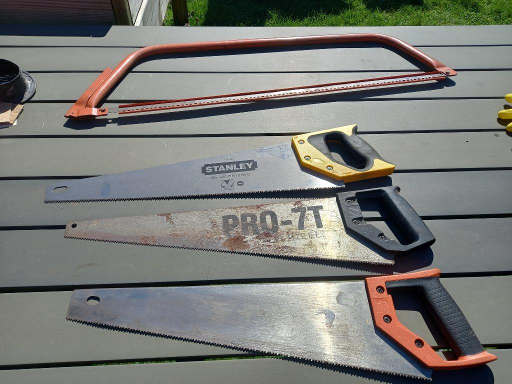 3 handzagen (sandvik, Stanley, pro7T steel) , 1 beugelzaag, Enlèvement