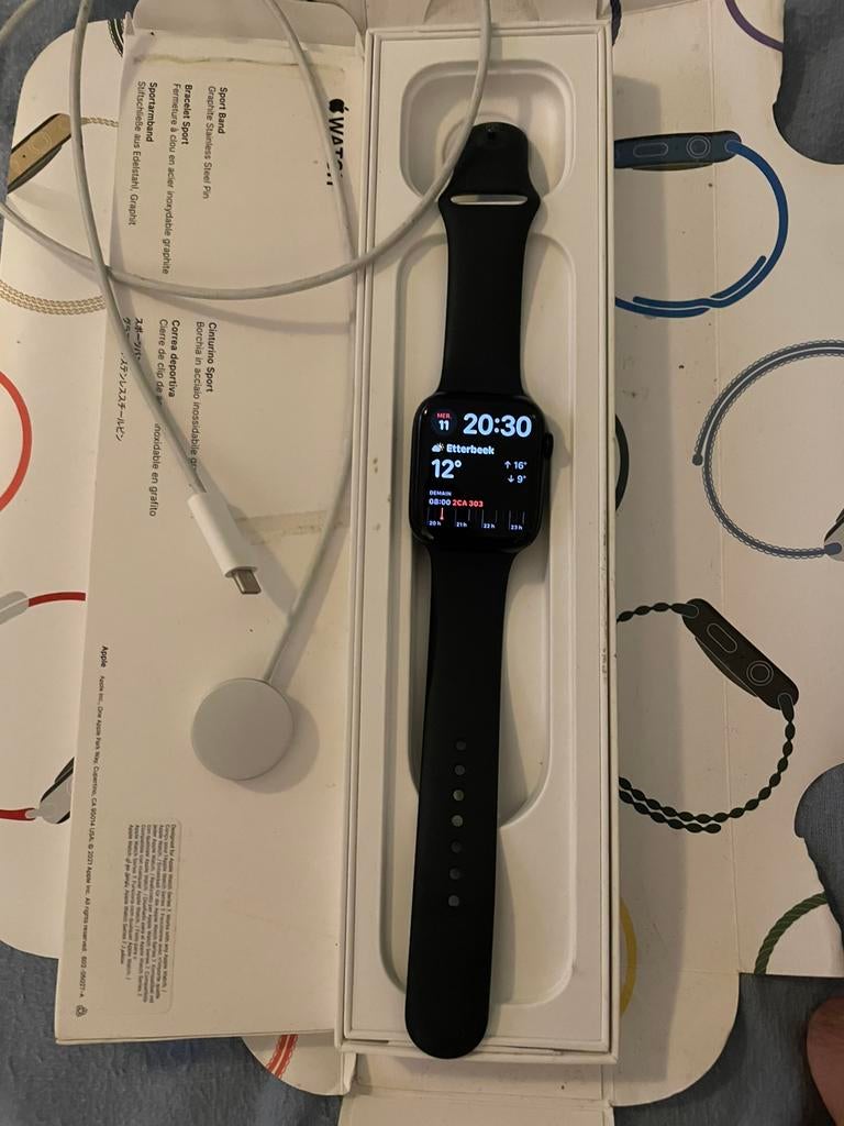 Apple Watch Série 7 GPS Cellular 45mm alluminium, Étanche, IOS, Enlèvement, Utilisé