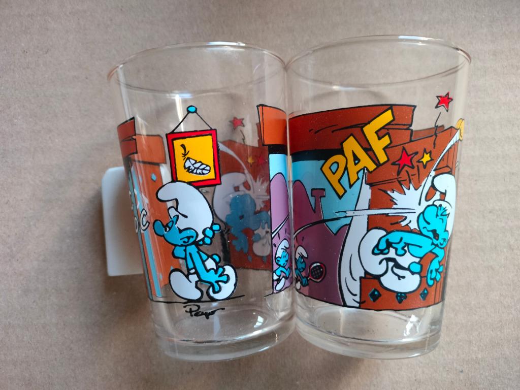 🍄 2 Smurfen glazen 1994 🍄 puntgaaf, Verzamelen, Ophalen of Verzenden, Zo goed als nieuw, Verschillende Smurfen, Gebruiksvoorwerp