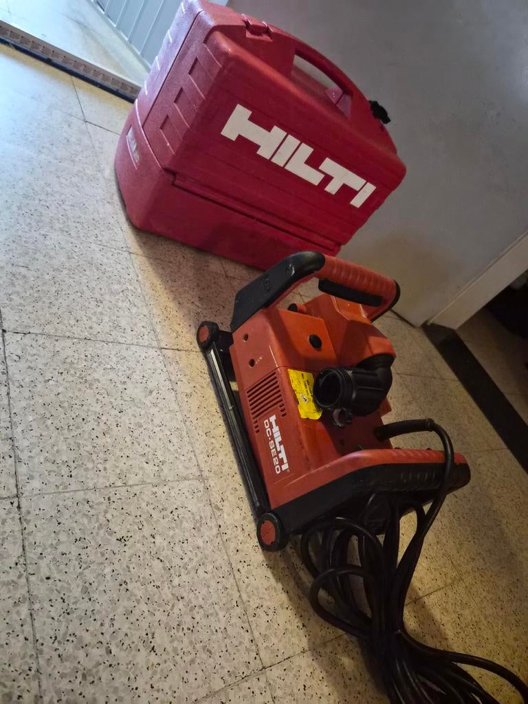 Rainureuse hilti, Enlèvement ou Envoi