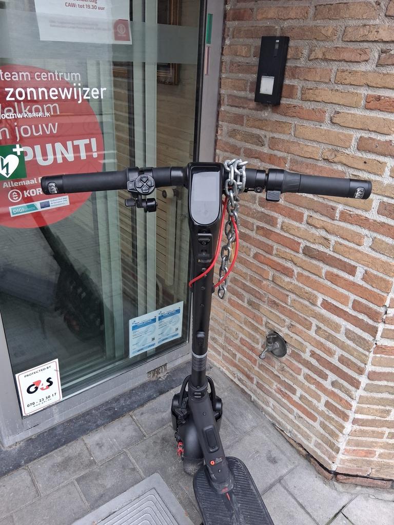 SEGWAY-NINEBOT Elektrische step MAX G3, Fietsen en Brommers, Steps, Ophalen, Nieuw, Elektrische step (E-scooter)