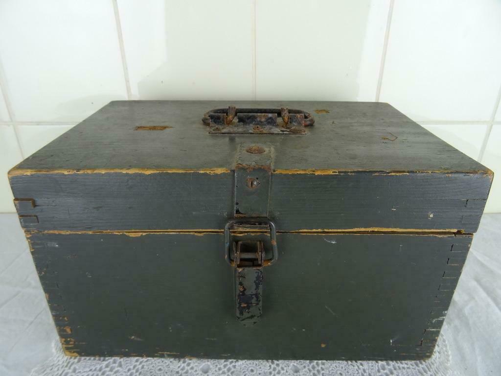Munitiekist antieke munitiekist vintage 1950 curiosa kunst, Antiek en Kunst, Curiosa en Brocante, Ophalen of Verzenden