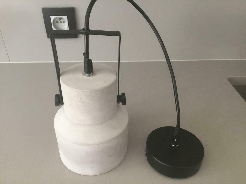 Hanglamp chinon beton grijs, Ophalen of Verzenden, Zo goed als nieuw