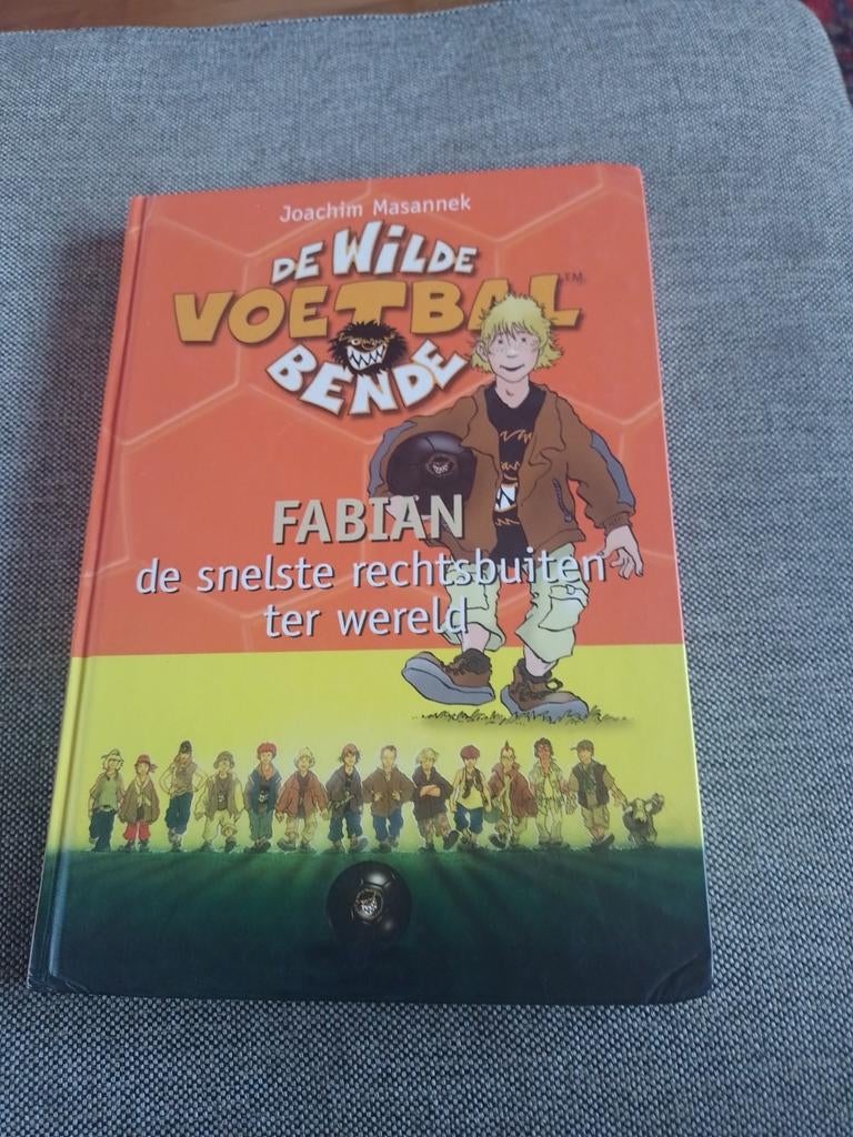 Joachim Masannek - Fabian de snelste rechtsbuiten ter wereld, Enlèvement ou Envoi, Comme neuf, Joachim Masannek