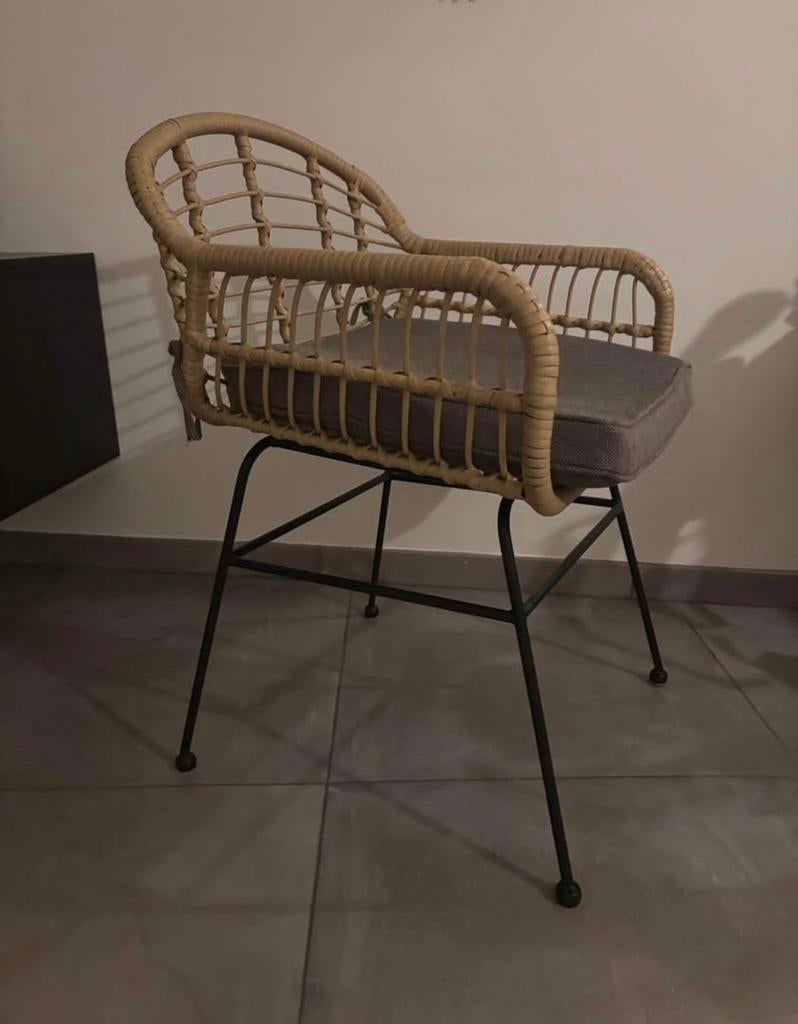 6 rotan eetkamerstoelen, Ophalen, Zo goed als nieuw