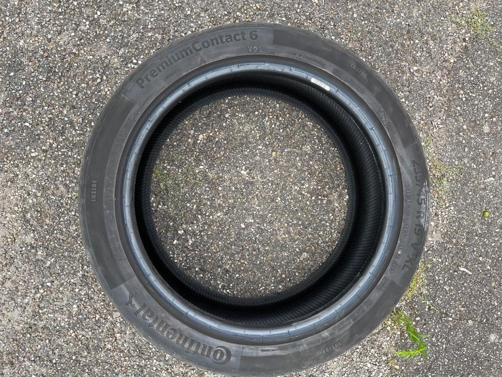 Band Continental, Auto-onderdelen, Banden en Velgen, 235 mm, Band(en), Ophalen, 19 inch