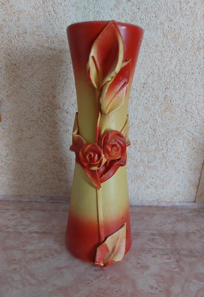 Vase recouvert de cuir, Enlèvement ou Envoi
