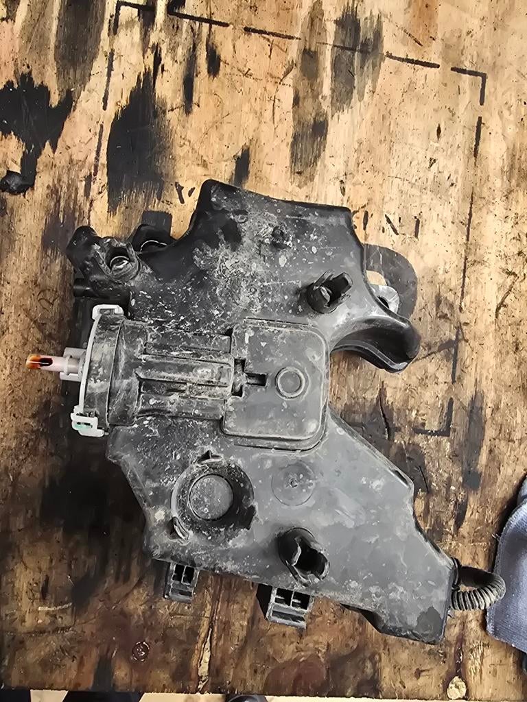 Réservoir d'additif Toyota Proace 2.0 D-4D, Autos : Pièces & Accessoires, Enlèvement ou Envoi, Toyota